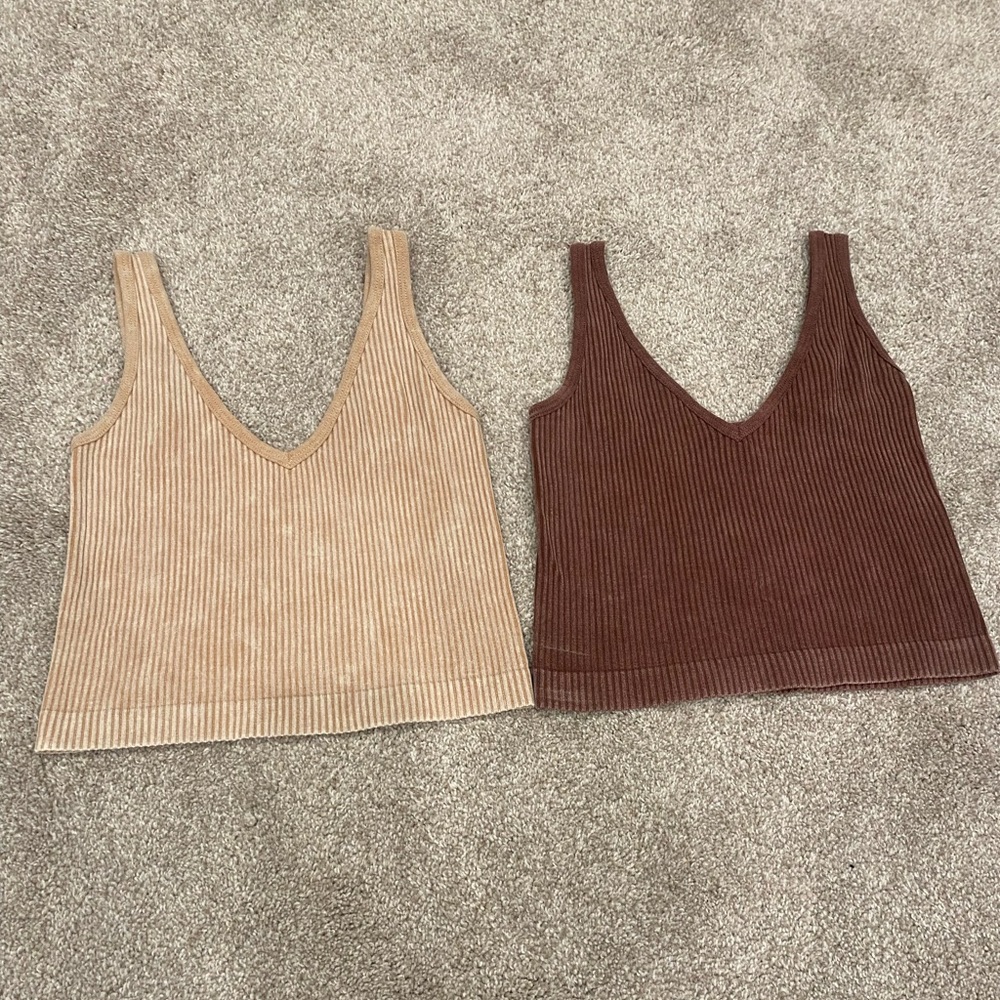 Aura nude and cream tank tops, pack of 2
